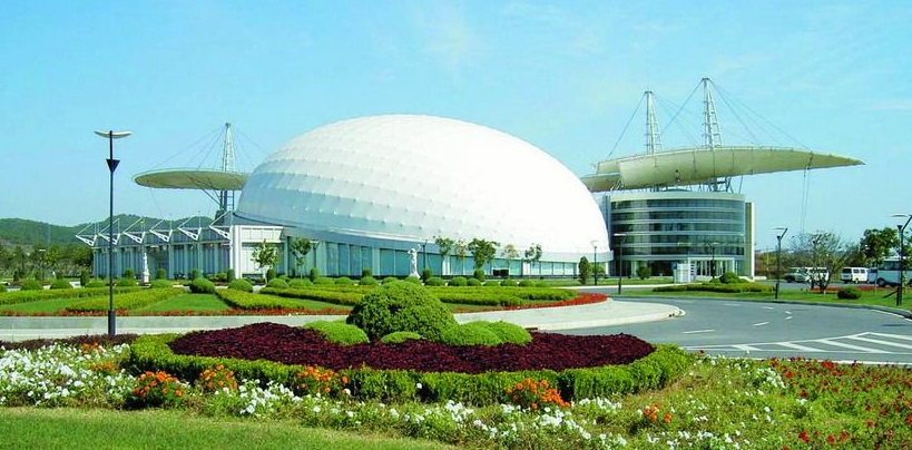 膜結(jié)構(gòu)影視藝術(shù)中心 膜結(jié)構(gòu)影視藝術(shù)中心