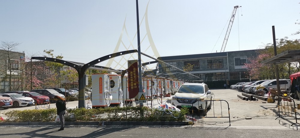 膜結(jié)構(gòu)充電站 膜結(jié)構(gòu)充電站