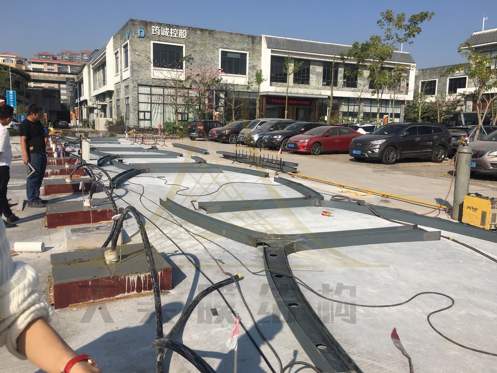 膜結(jié)構(gòu)充電站 膜結(jié)構(gòu)充電站