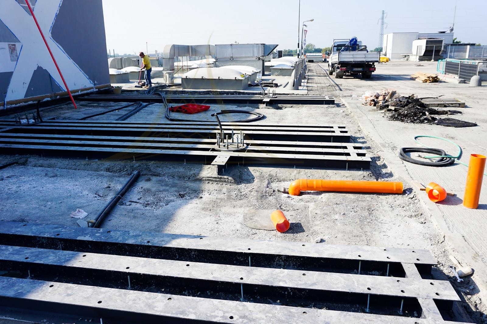 膜結構車棚 膜結構車棚